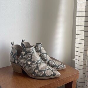 Universal Thread Snakeskin Ankle Boots -Size 9